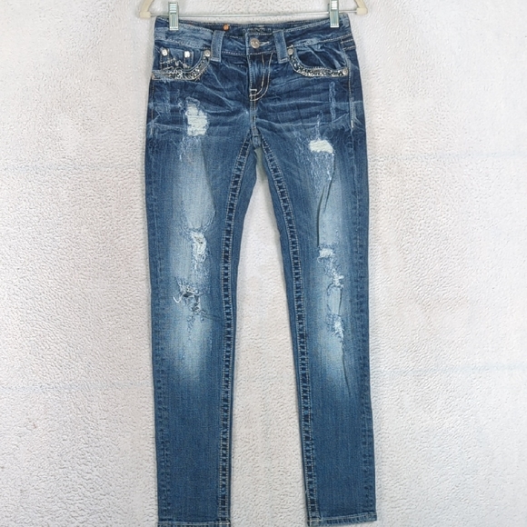 Miss Me Women's Low Rise Distressed Cuffed‎ Skinny Jeans Waist 26 - Picture 1 of 9